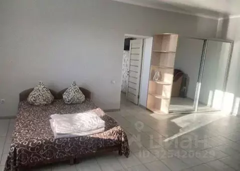 Дом в Крым, Симферопольский район, с. Укромное ул. Дружбы (58 м)