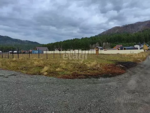 Участок в Алтай, Чемальский район, Узнезинское с/пос, с. Узнезя ул. ...