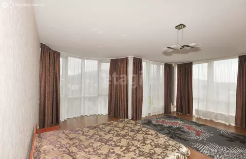 3-комнатная квартира: Южно-Сахалинск, Сахалинская улица, 30 (122.1 м)