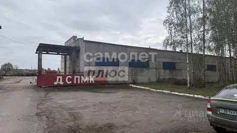 Производственное помещение в Псковская область, Остров ул. Большая ...