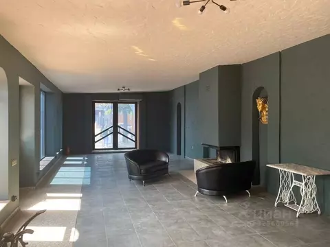 Помещение свободного назначения в Краснодарский край, Краснодар ул. ...