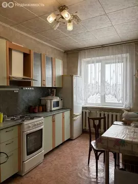 3-комнатная квартира: Нижний Новгород, Коломенская улица, 12 (64 м)