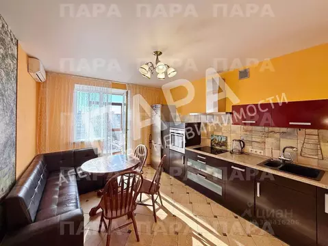 3-к кв. Самарская область, Самара Молодежная ул., 6 (110.0 м)