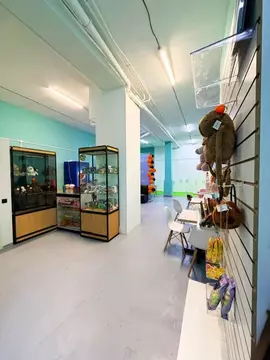 Торговая площадь в Москва Кирпичная ул., 32К24 (100 м)