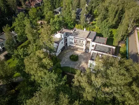 Дом в Москва д. Зименки, Антоновка кп,  (1500 м)