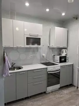 1-к кв. Ярославская область, Ярославль ул. Короленко, 3к2 (30.1 м)