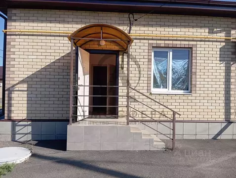 Дом в Краснодарский край, Хадыженск Апшеронский район, Школьная ул., ...