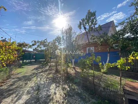 Дом в Краснодарский край, Ейское городское поселение, пос. Широчанка ...