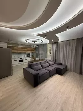 2-к кв. Санкт-Петербург ул. Есенина, 1А (92.8 м)