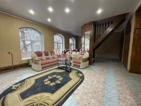 Коттедж в Белгородская область, Старый Оскол ул. Хмелева (360 м)