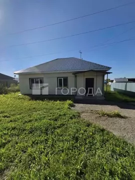 Дом в Алтайский край, Первомайский район, с. Березовка ул. ...