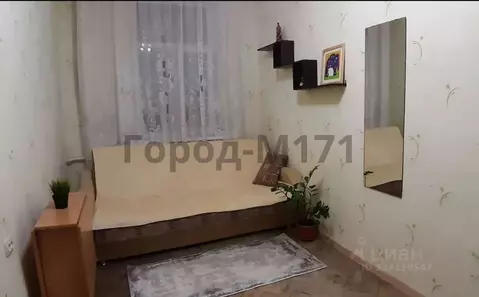 Комната Санкт-Петербург 16-я Васильевского острова линия, 35 (12.0 м)