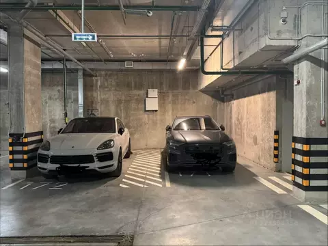 Гараж в Санкт-Петербург Белоостровская ул., 12 (17 м)