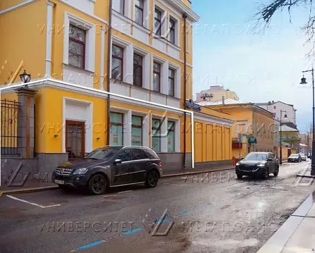 Помещение свободного назначения в Москва Еропкинский пер., 16/23 (196 ...