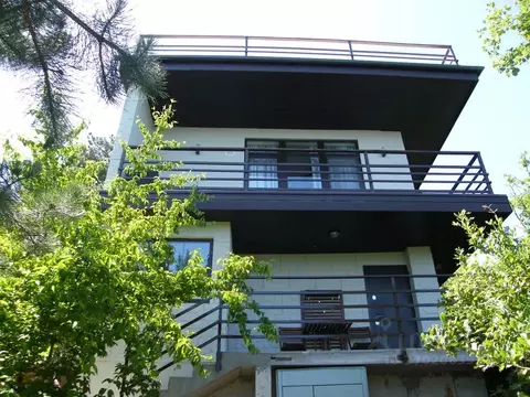 Дом в Крым, Ялта муниципальный округ, пос. Горное ул. Лесная, 9 (60 м)