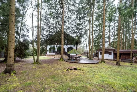 Коттедж в Московская область, Одинцовский городской округ, д. Ларюшино ...