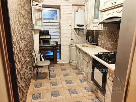 Дом в Волгоградская область, Волгоград ул. Джамбула Джабаева (90 м)