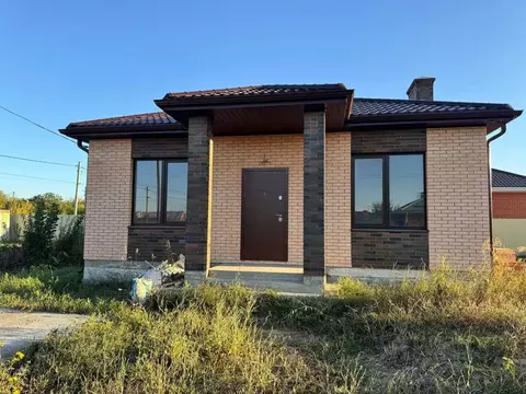Дом в Ростовская область, Азовский район, Поселок Красный сад ул. ...