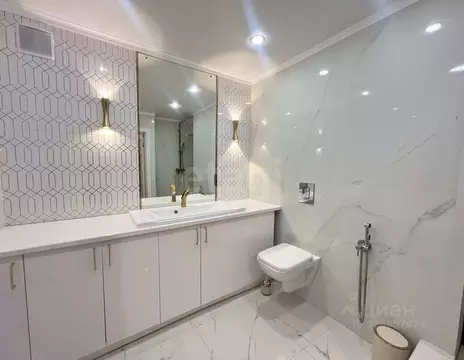 2-к кв. Башкортостан, Стерлитамак просп. Октября, 83 (65.7 м)