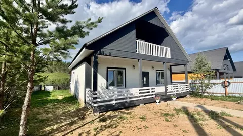 Дом в Иркутская область, Иркутский муниципальный округ, д. Карлук ул. ...