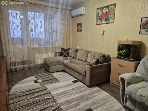 3-комнатная квартира: Волгоград, улица Маршала Воронова, 6 (78 м)