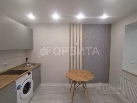 Студия Тюменская область, Тюмень ул. 30 лет Победы, 77 (215.0 м)