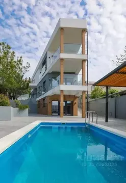 Дом в Краснодарский край, Геленджик Советская ул., 108 (267 м)