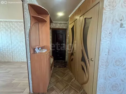 2-комнатная квартира: Майский, улица Чайковского, 32 (58 м)