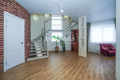 Дом в Белгородская область, Старый Оскол пер. 1-й Мирный (192 м)