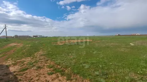 Участок в Крым, Сакский район, Штормовское с/пос, с. Поповка  (200.0 ...