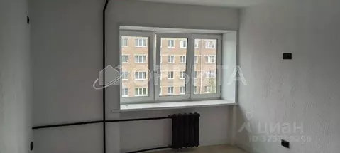 Студия Тюменская область, Тюмень ул. Мельникайте, 83 (22.0 м)