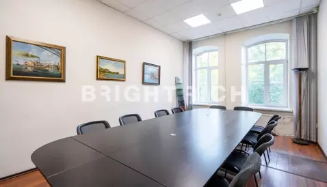 Офис в Санкт-Петербург ул. Черняховского, 6/10 (877 м)