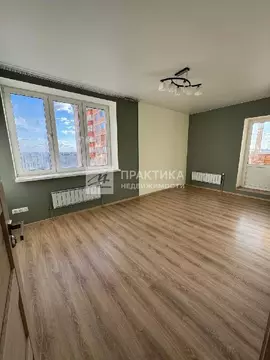 Продается 2-комнатная квартира