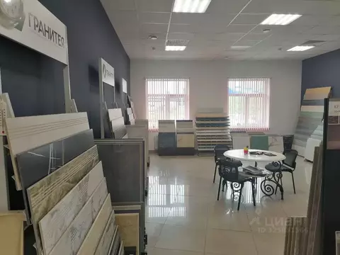 Торговая площадь в Московская область, Химки ул. Репина, 2/27 (53 м)