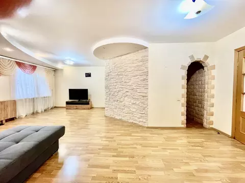 4-к кв. Пермский край, Пермь Янаульская ул., 30 (126.5 м)