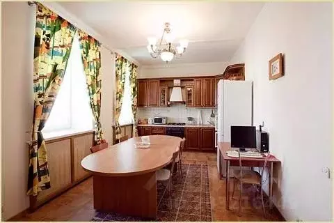 Комната Москва Новая Басманная ул., 31С1