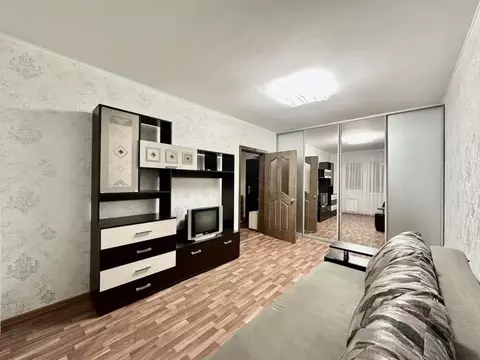 1-к кв. Курская область, Курск просп. Вячеслава Клыкова, 87 (35.8 м)