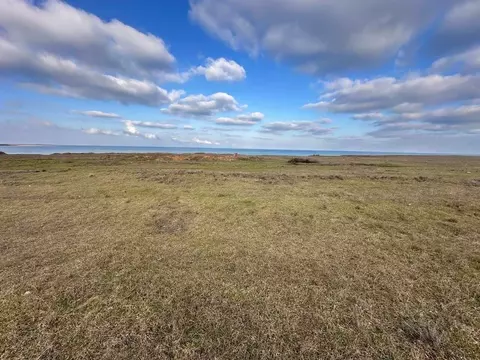 Участок в Крым, Ленинский район, Семисотское с/пос, с. Каменское  (6.0 ...