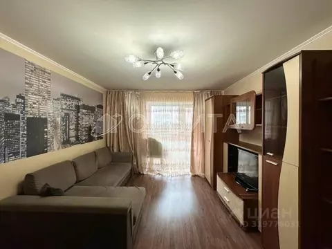 2-к кв. Тюменская область, Тюмень ул. Ю.-Р.Г. Эрвье, 24к4 (54.8 м)