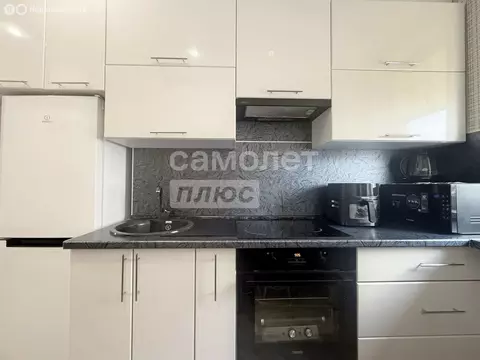 1-комнатная квартира: Киров, улица Архитектора Валерия Зянкина, 11к1 ...