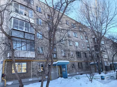 3-комнатная квартира: Челябинск, улица Куйбышева, 25 (67 м)