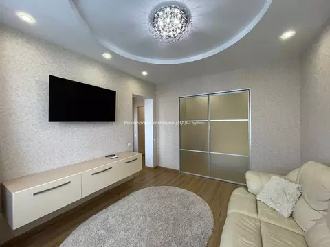 1-к кв. Хабаровский край, Хабаровск ул. Джамбула, 27/1 (41.5 м)