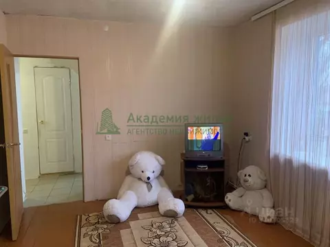 2-к кв. Саратовская область, Энгельс пос. 1-й Учхоз, ул. ...