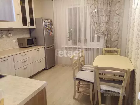 3-к кв. Коми, Сыктывкар просп. Бумажников, 52 (82.6 м)