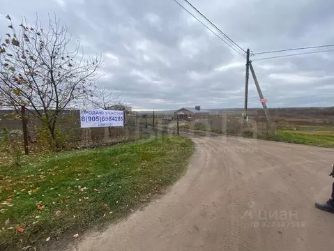 Участок в Воронежская область, Рамонский район, с. Новоживотинное ул. ...