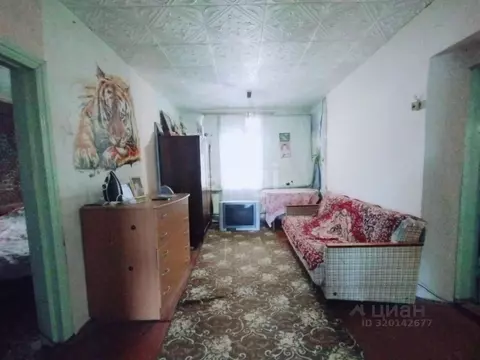 Дом в Белгородская область, Корочанский район, Алексеевское с/пос, с. ...