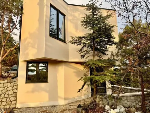 Дом в Крым, Ялта муниципальный округ, Восход пгт ул. Наташинская, 1 ...