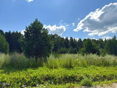 Участок в Свердловская область, Белоярский муниципальный округ, пос. ...