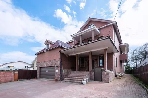 Коттедж в Владимирская область, Владимир Гражданская ул., 9 (839 м)