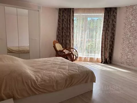 1-к кв. Псковская область, Псков ул. Плехановский Посад, 3/35 (60.0 м)